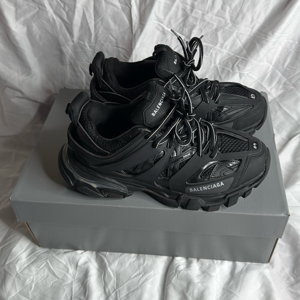 Size 42